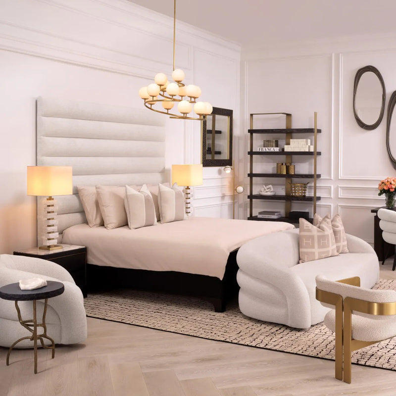 Luxurious Seating Options for your Bedroom.