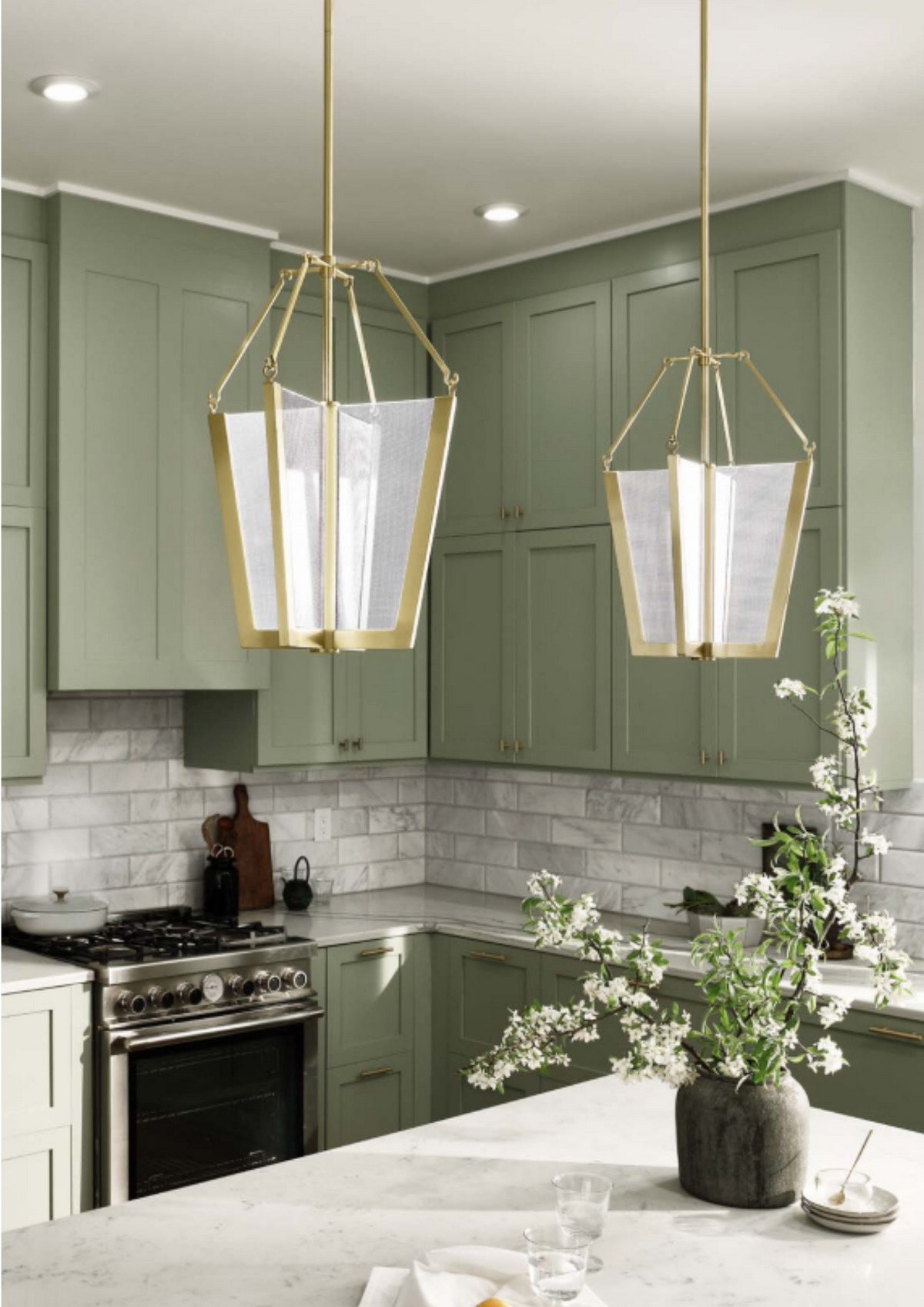 Small Kitchen, Big Style: Inspiring Interior Ideas for Compact Kitchens.