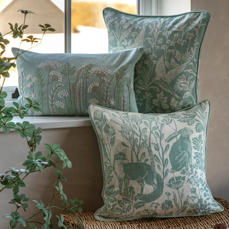 The Ultimate Spring Décor Guide: From Winter Warmth to Airy Elegance