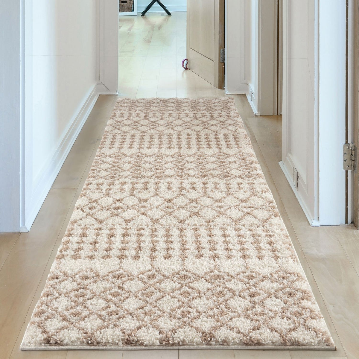 Moroccan Ivory Beige Shaggy Rug | 1030