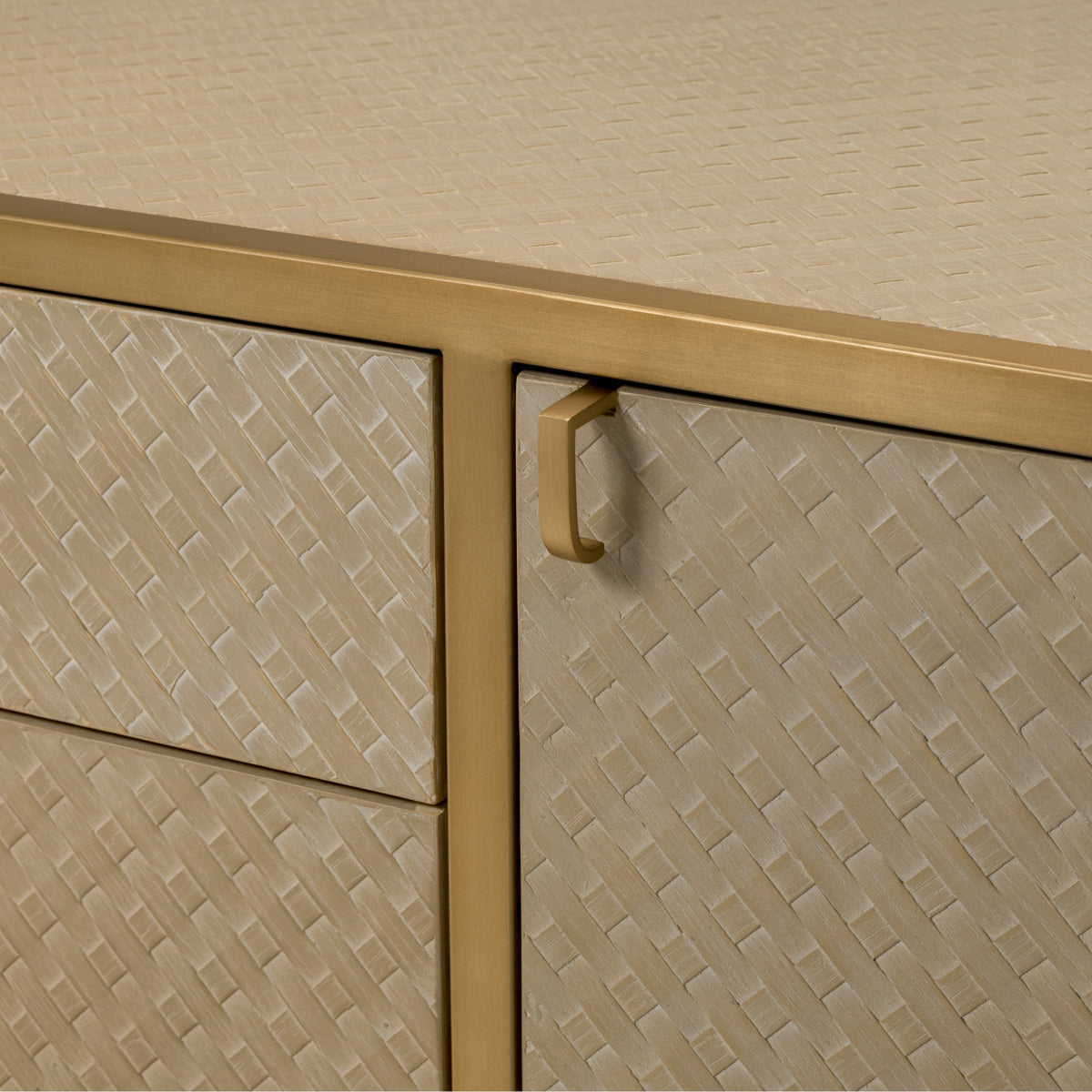 Eichholtz Living Dresser Napa Valley House of Isabella UK