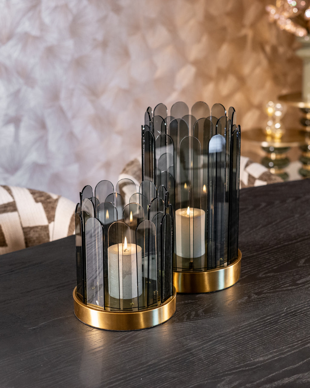 Hurricane light Daisey smoke small