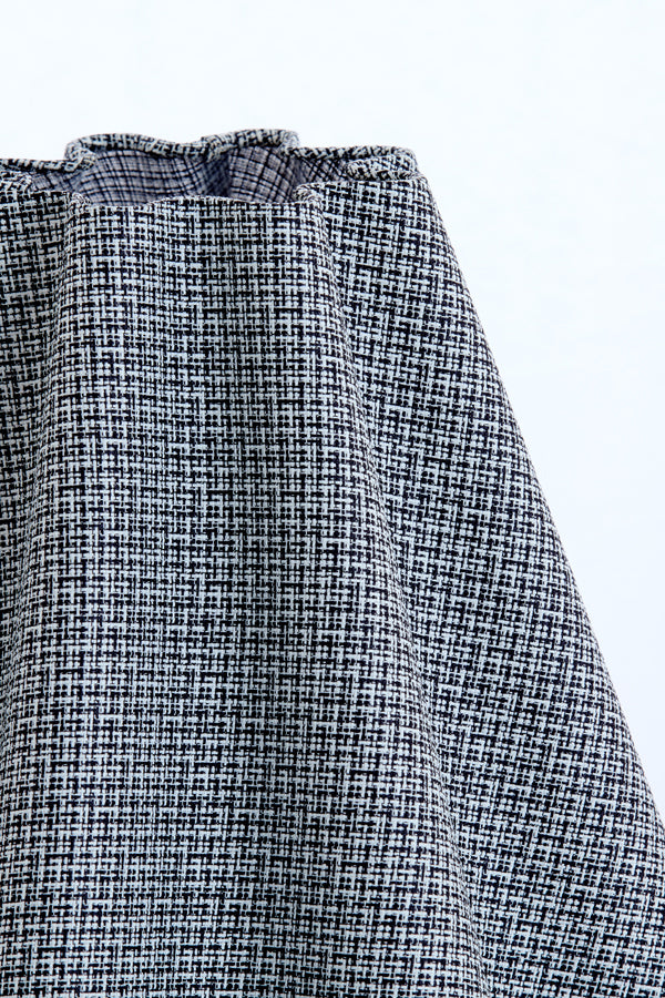 Shade round wave 35-10,5-20 cm BEZAHA linen black-white