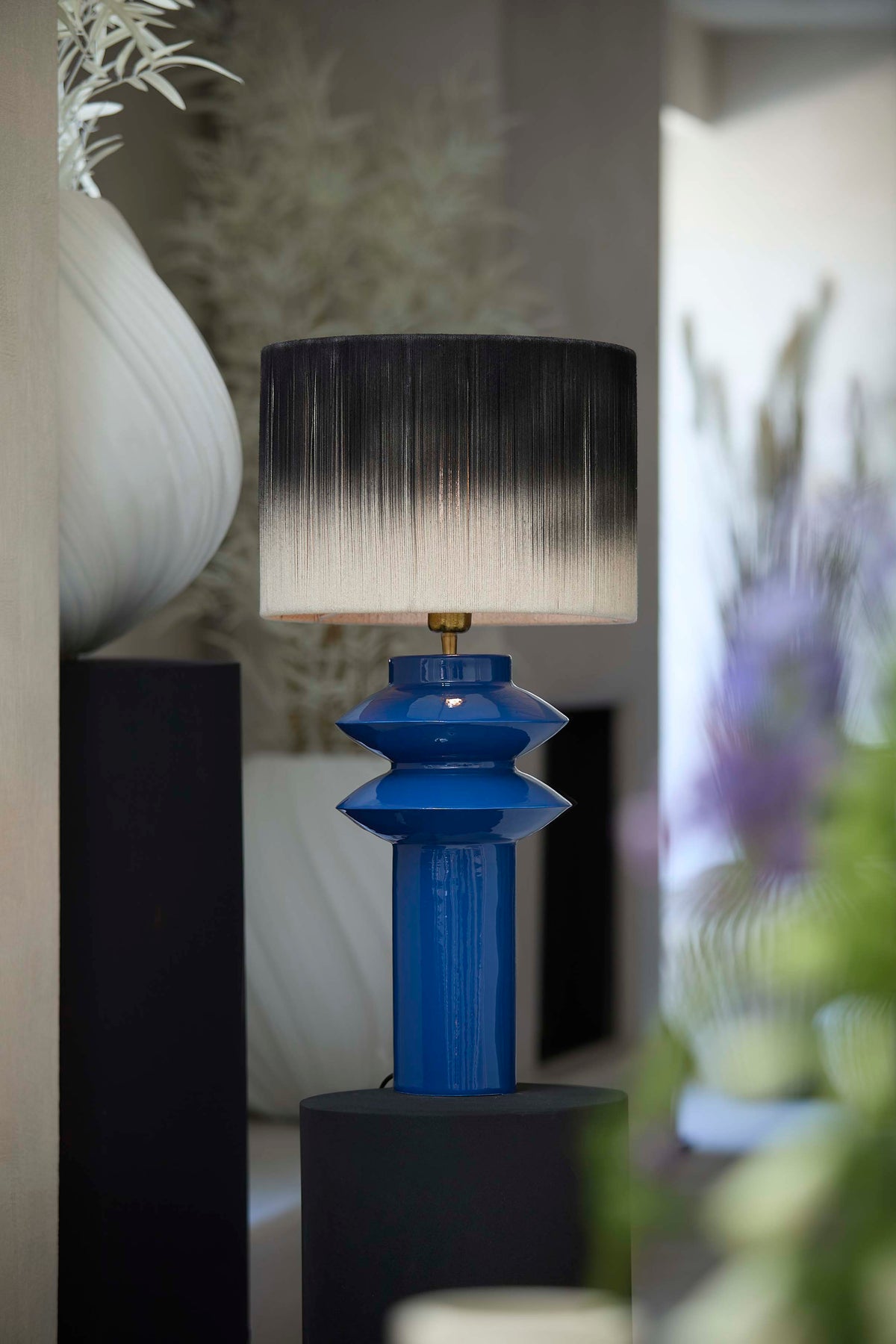 Shade cylinder 35-35-25 cm TOSSA black-cream