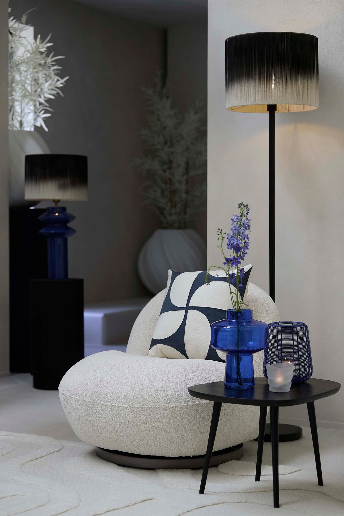 Shade cylinder 40-40-30 cm TOSSA black-cream