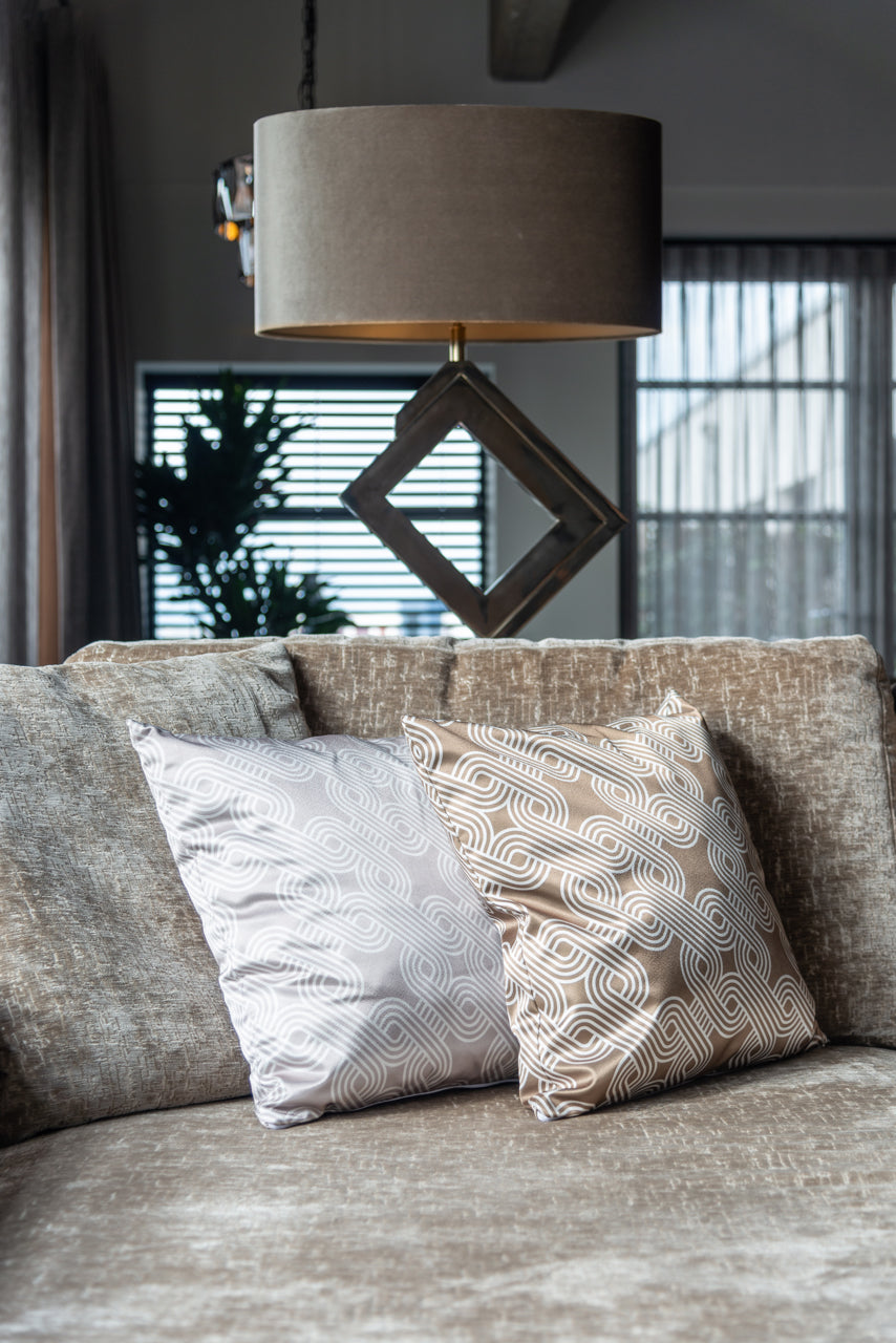 Cushion Mindy quadrant cream 50x50