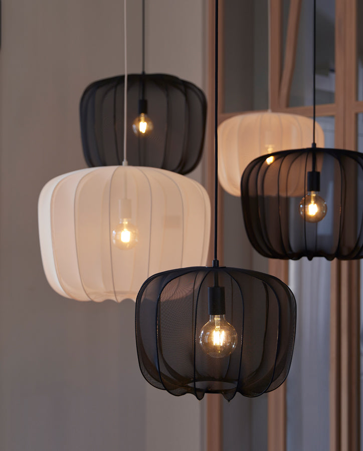 Hanging lamp 50x37,5 cm PLUMERIA black