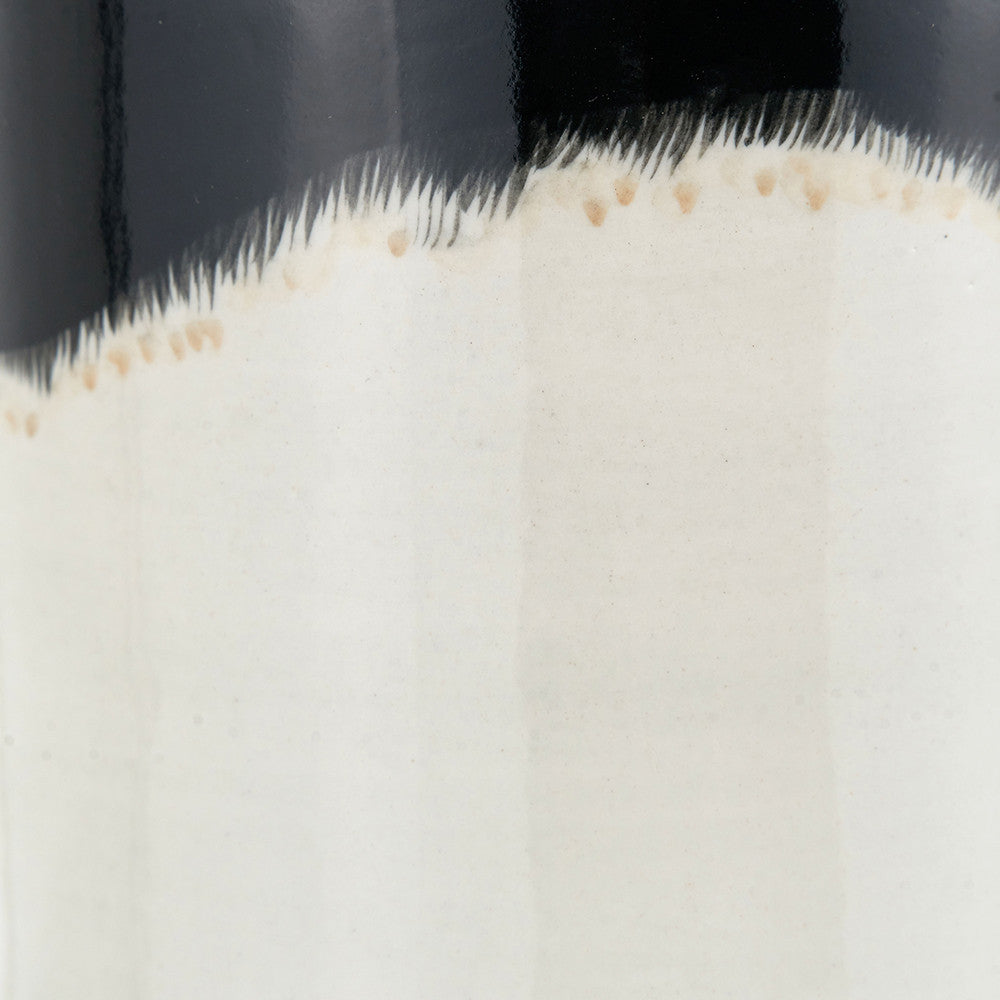 Arlese Monochrome Abstract Ceramic Table Lamp