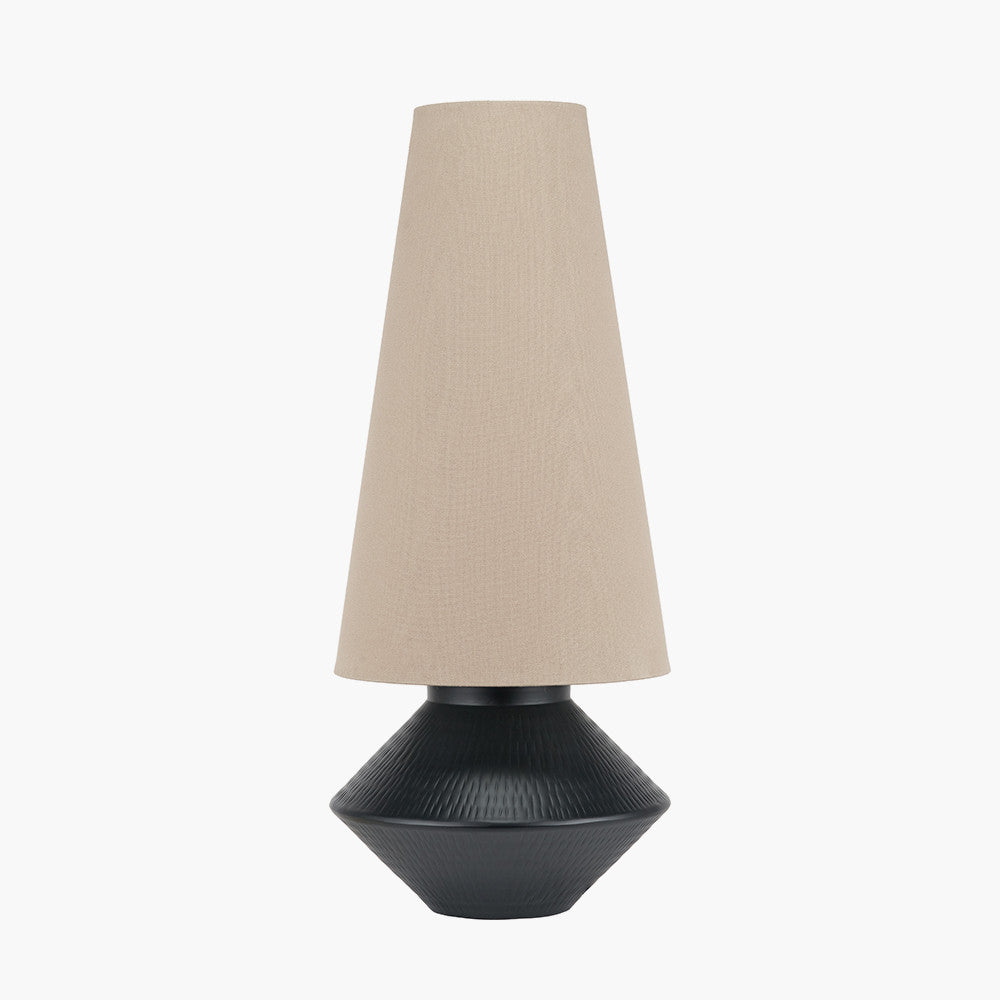 Nila Black Hammered Metal Diamond Table Lamp