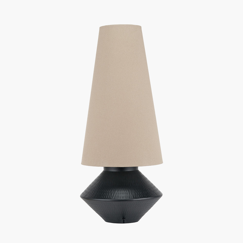 Nila Black Hammered Metal Diamond Table Lamp