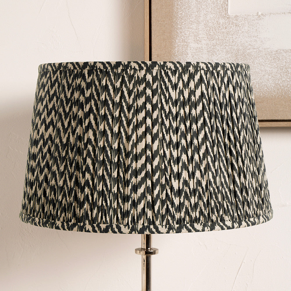 Vienna 30cm Zig Zag Gathered Black Empire Shade