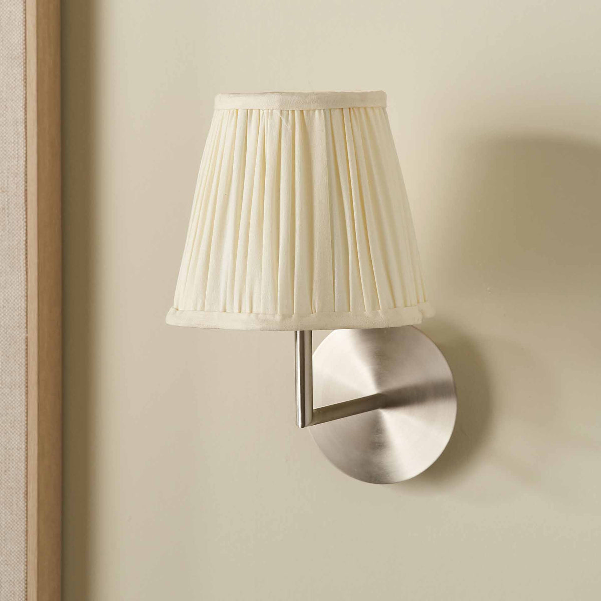 Malia 18cm Cream Mushroom Pleat Scalloped Tapered Lampshade
