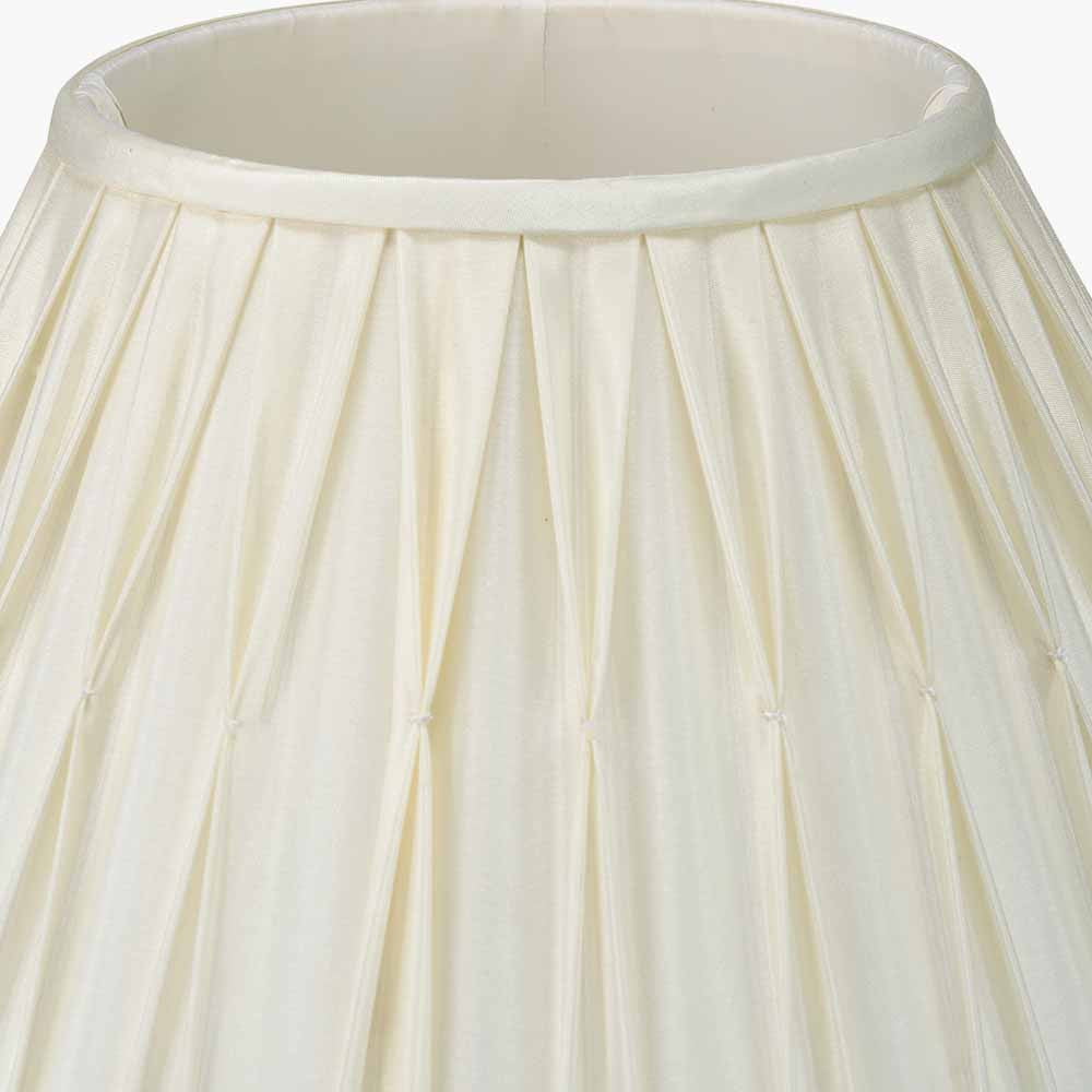 Garbo 40cm Cream Polysilk Pinch Pleat Shade