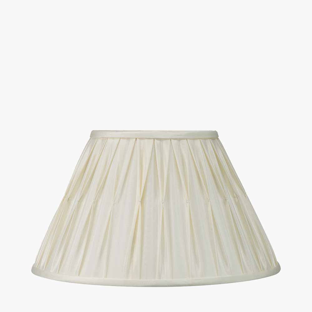 Garbo 40cm Cream Polysilk Pinch Pleat Shade