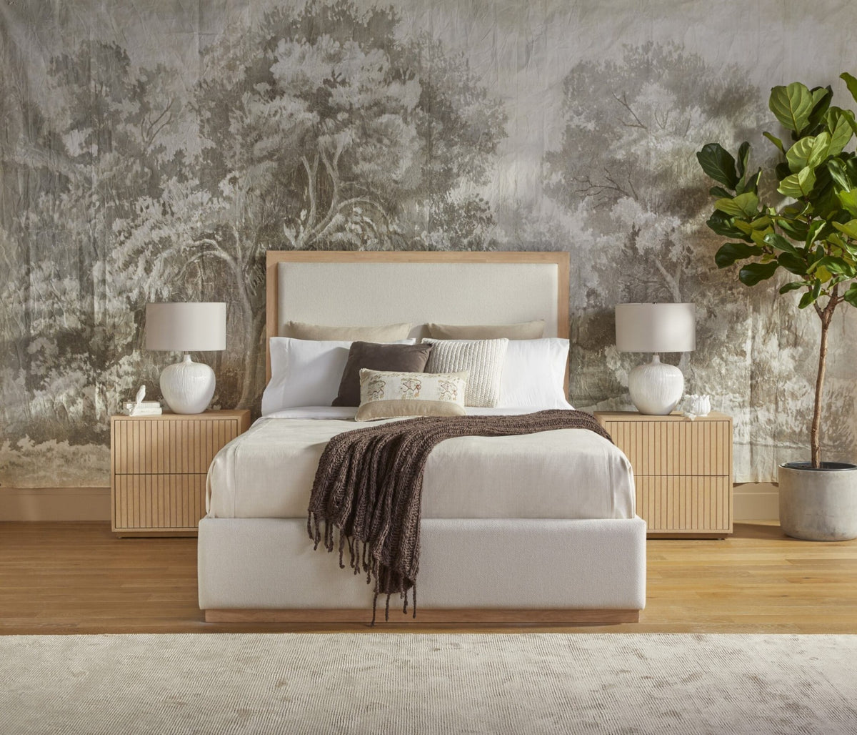 Academia Upholstered King Bed