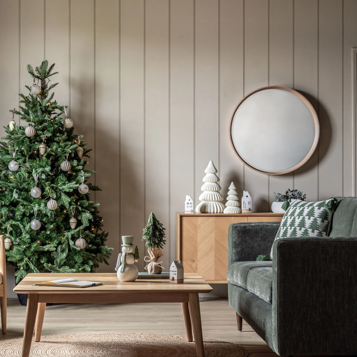 Pearly White Ceramic Tealight Houses 3pk