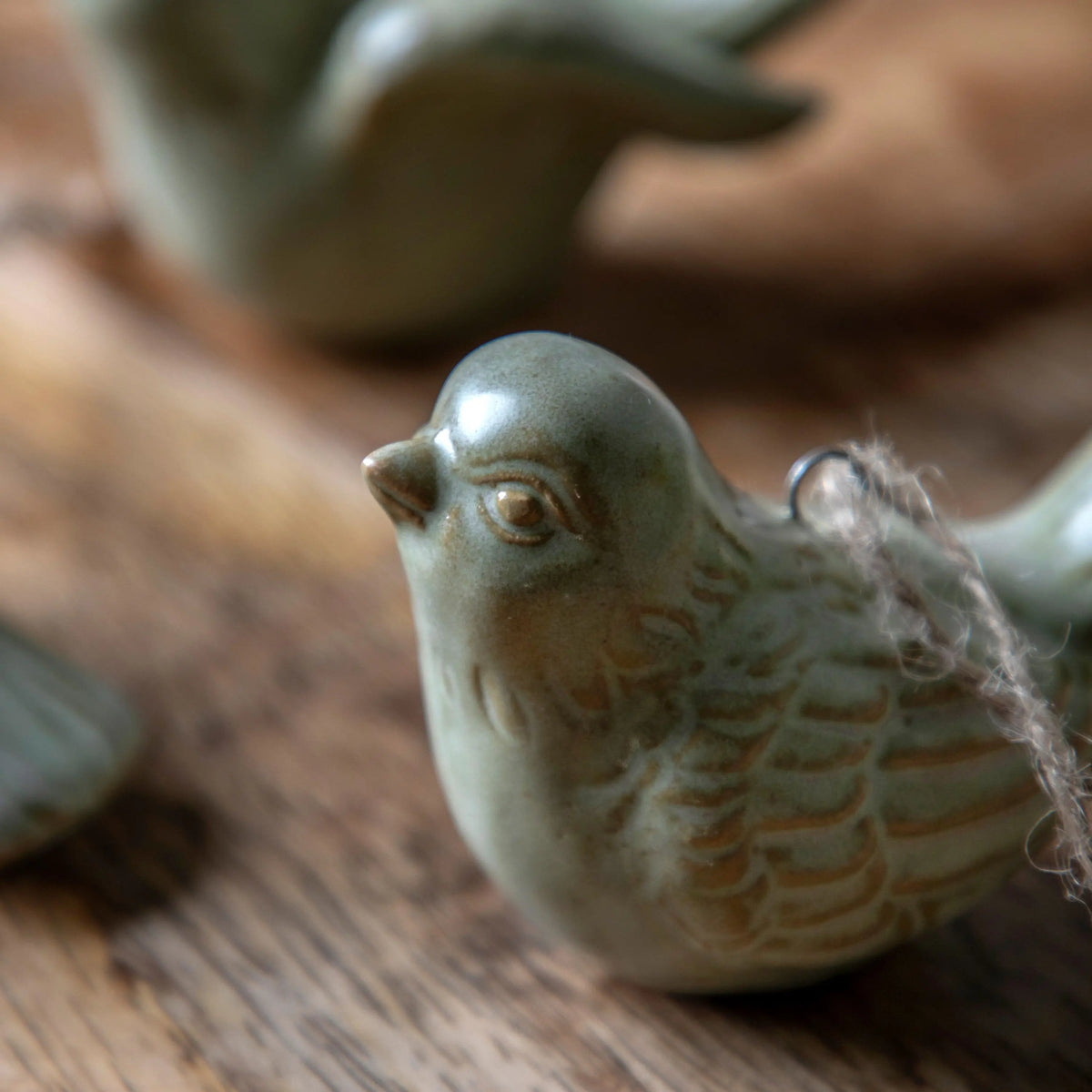 Pearly White Hanging Bird Ornaments 3pk