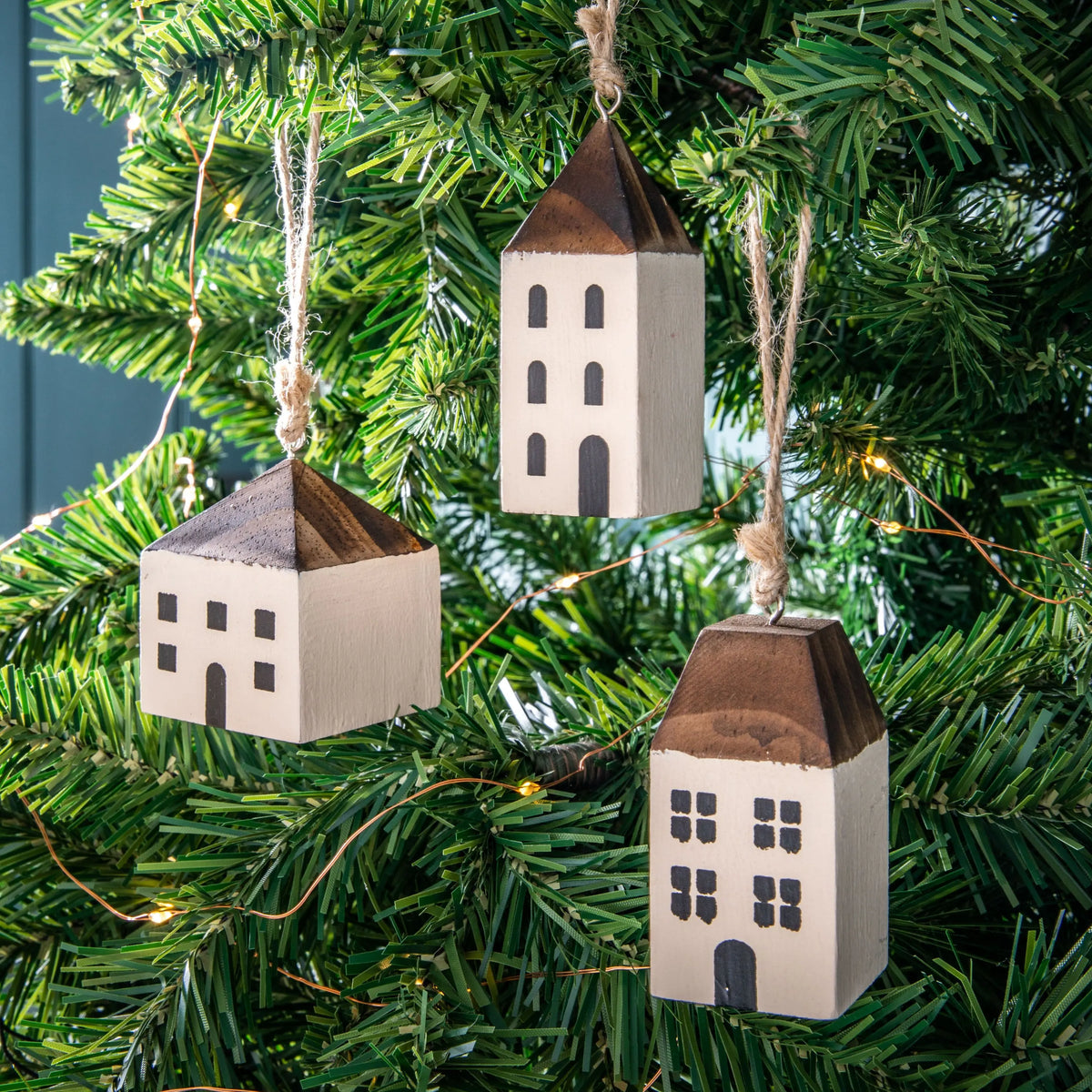 Hanging Houses Set of 6