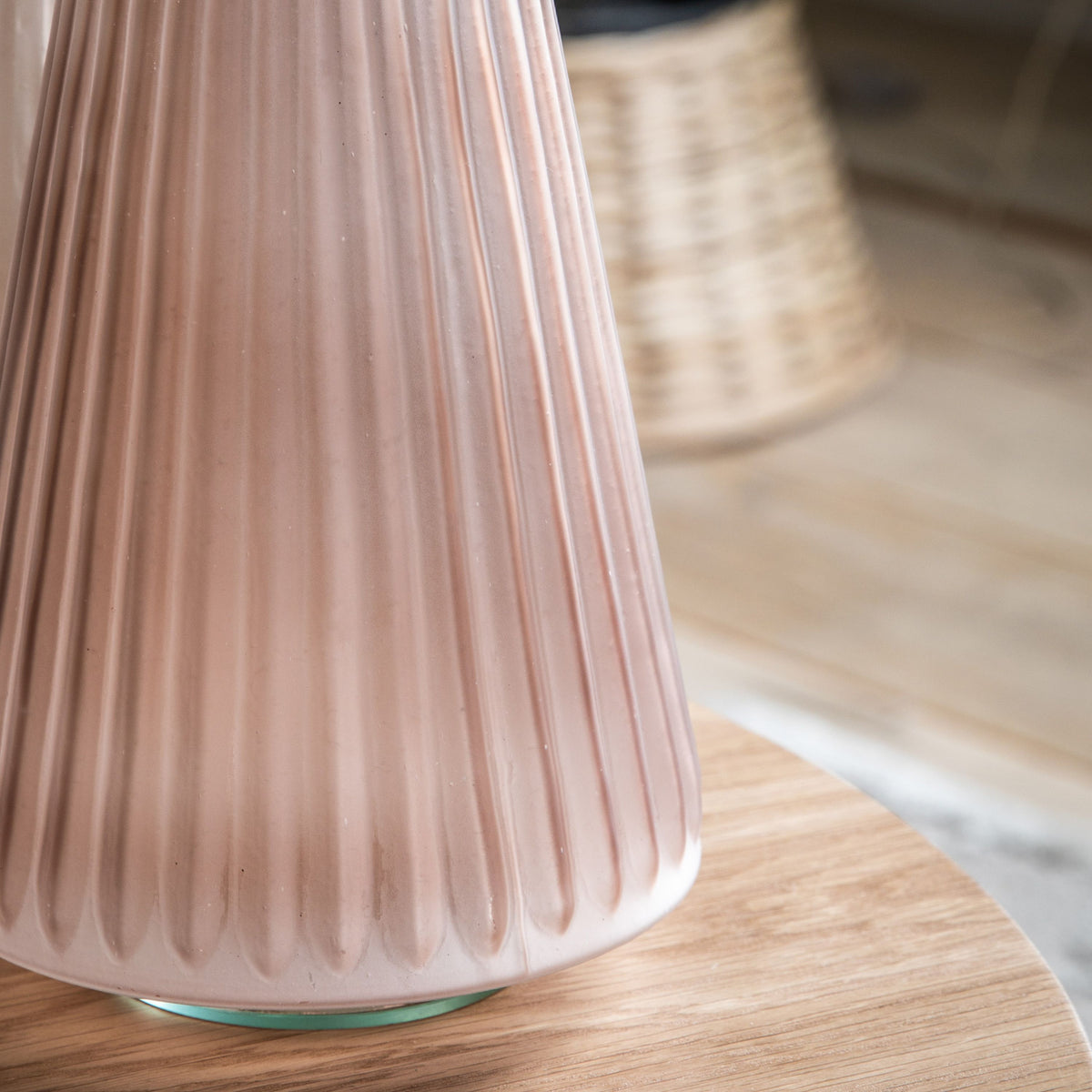 Ribbed Tree Brown Frost Glass Large