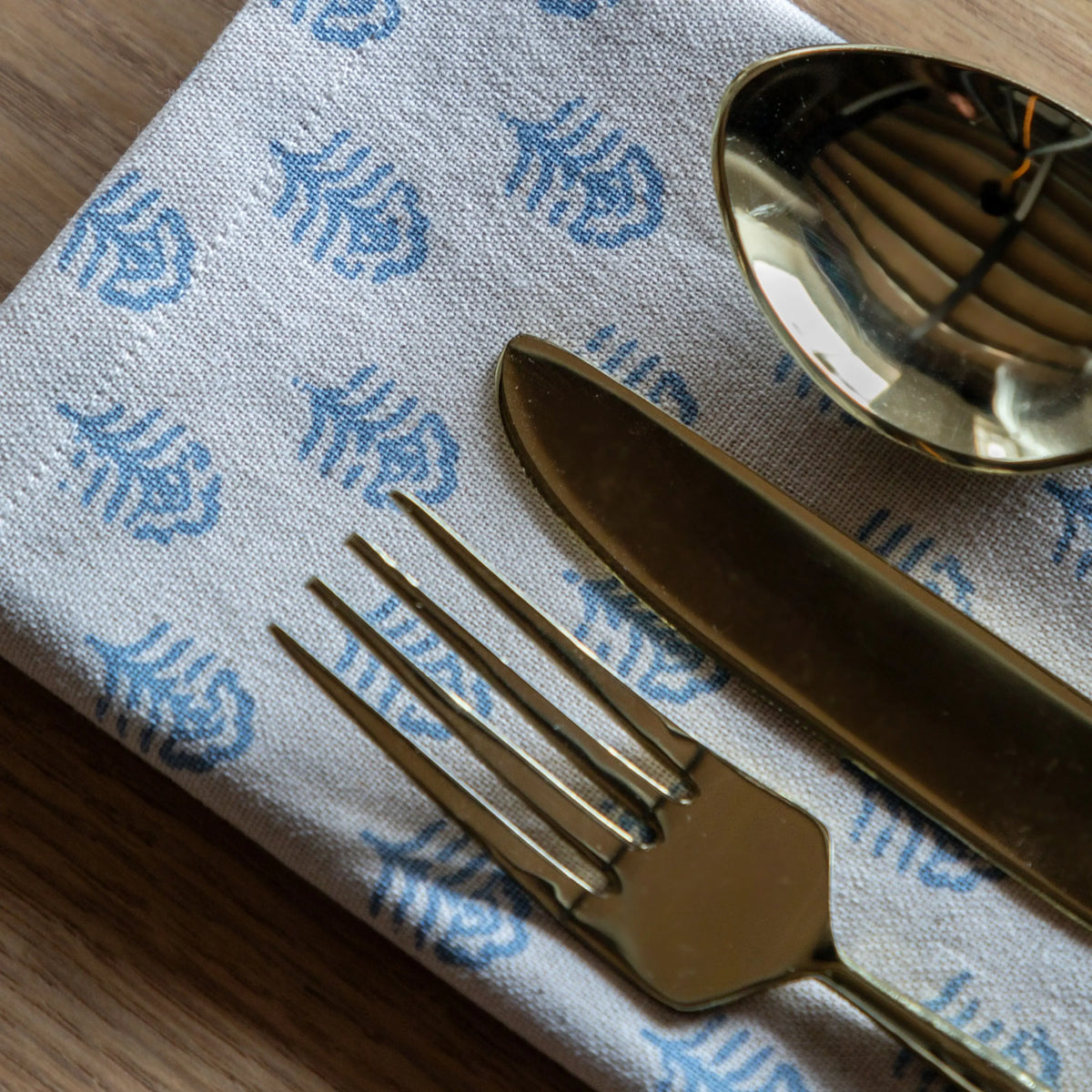 Fleur Floral Stamp Napkins Blue 4pk