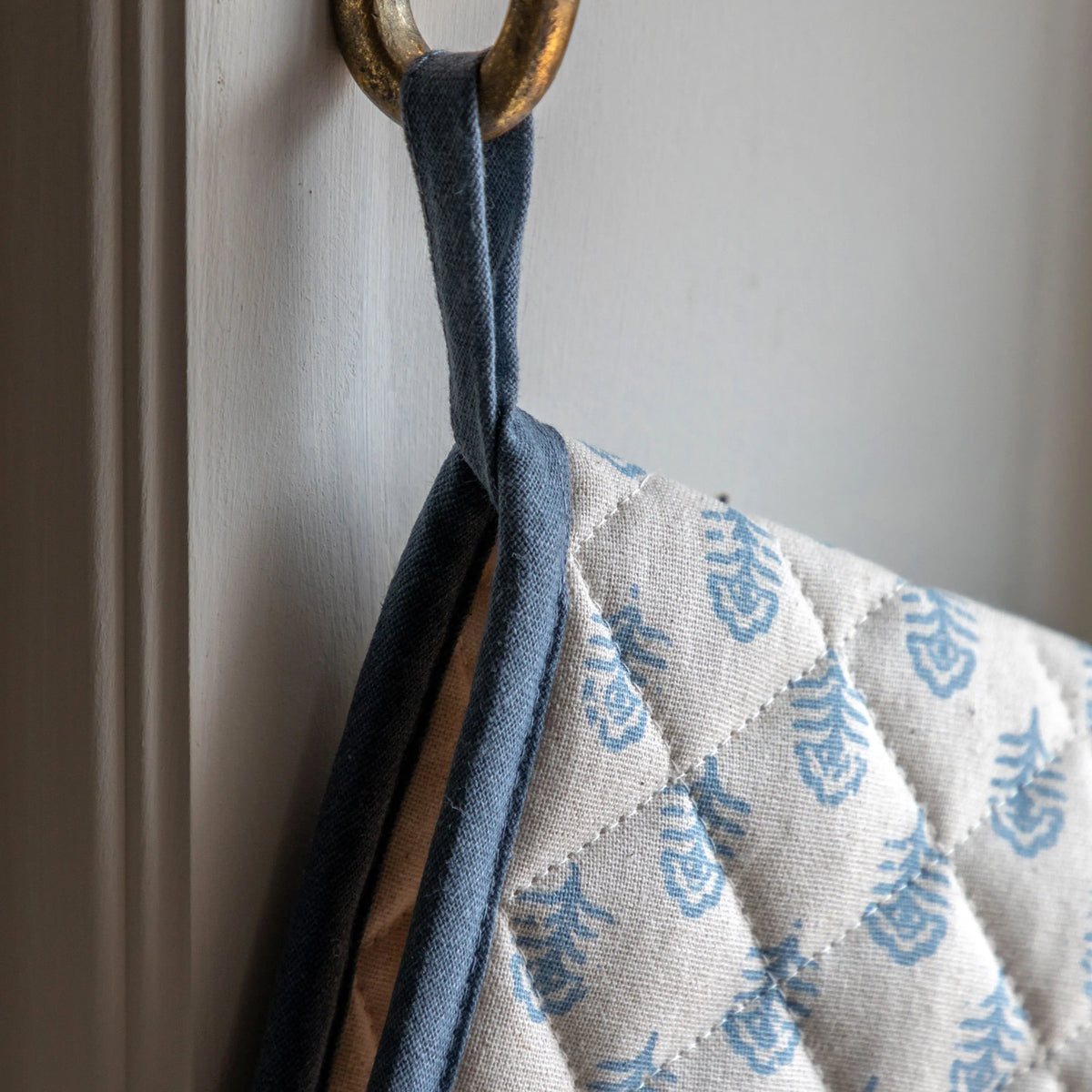 Fleur Floral Stamp Double Oven Glove Blue