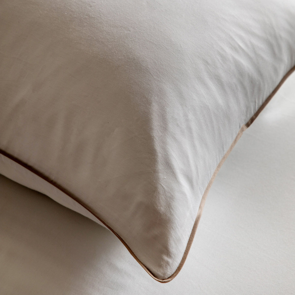 Egyptian Cotton Piped Duvet Cover Set Super King