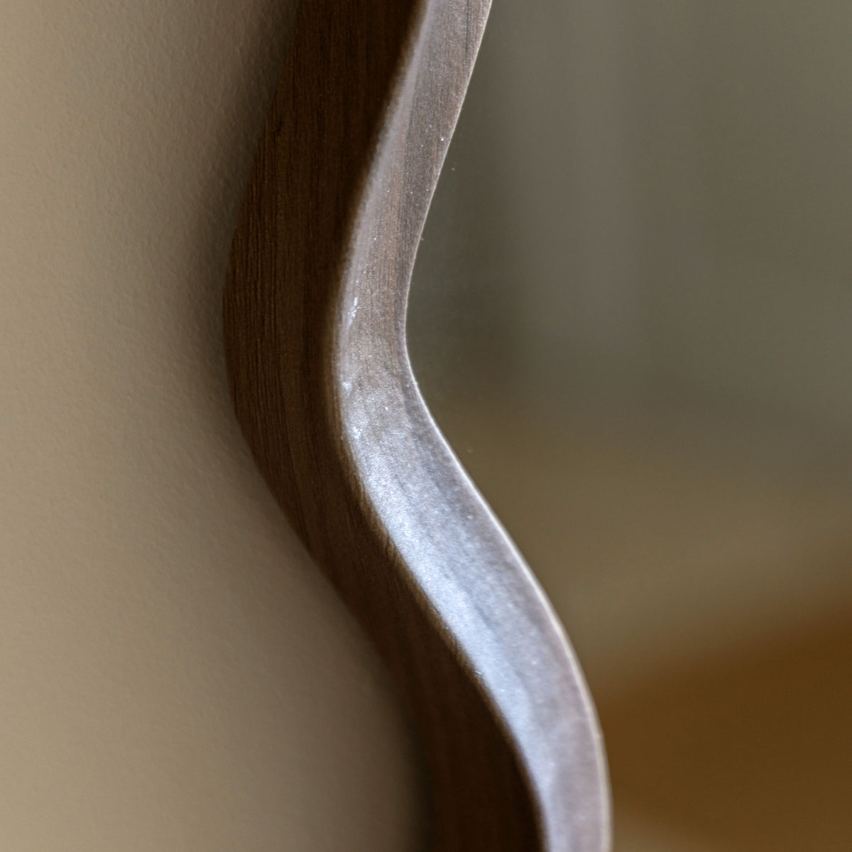 Wiggle Mirror Walnut