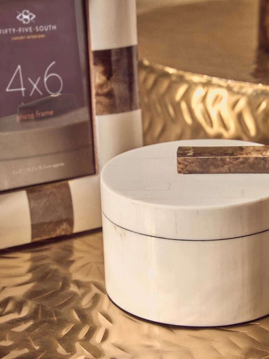 Decio 4In x 6In Cream And Brown Finish Photo Frame