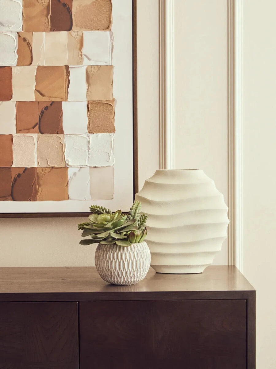 Mira Small Ivory Finish Rippled Round Vase