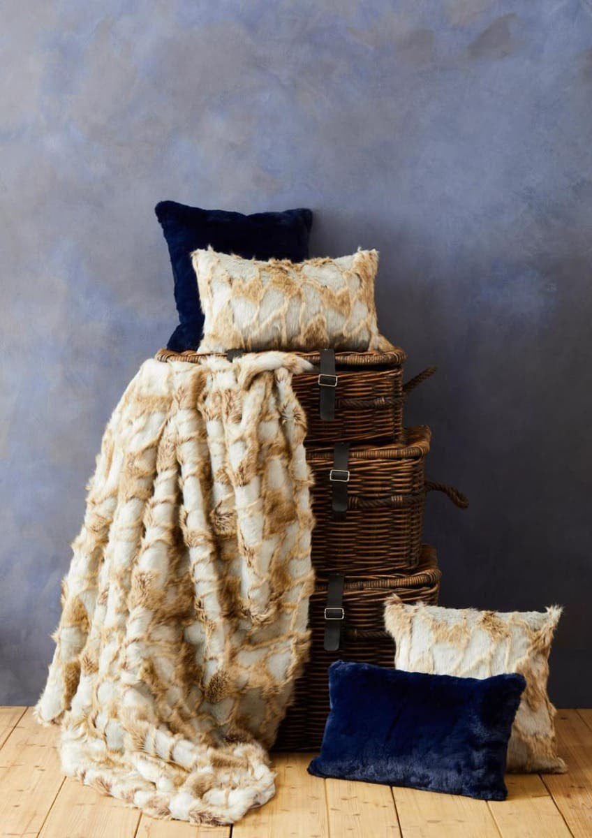Bosie Lamina Navy Blue Rectangular Cushion