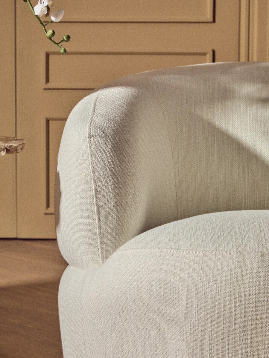 Bordo Textured Cream Curved Swivel Chair