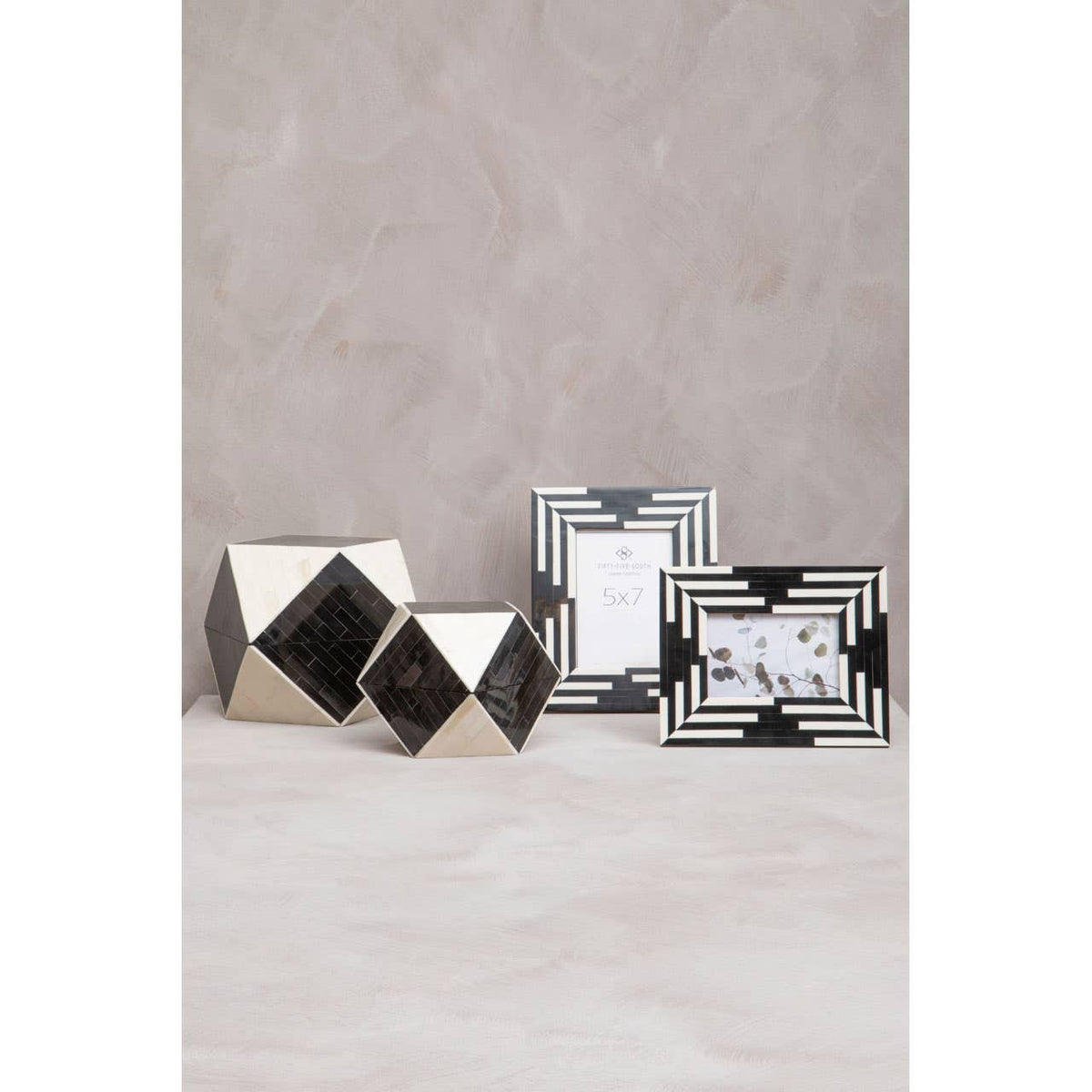 Donato 4in x 6in Black and White Stripe Photo Frame