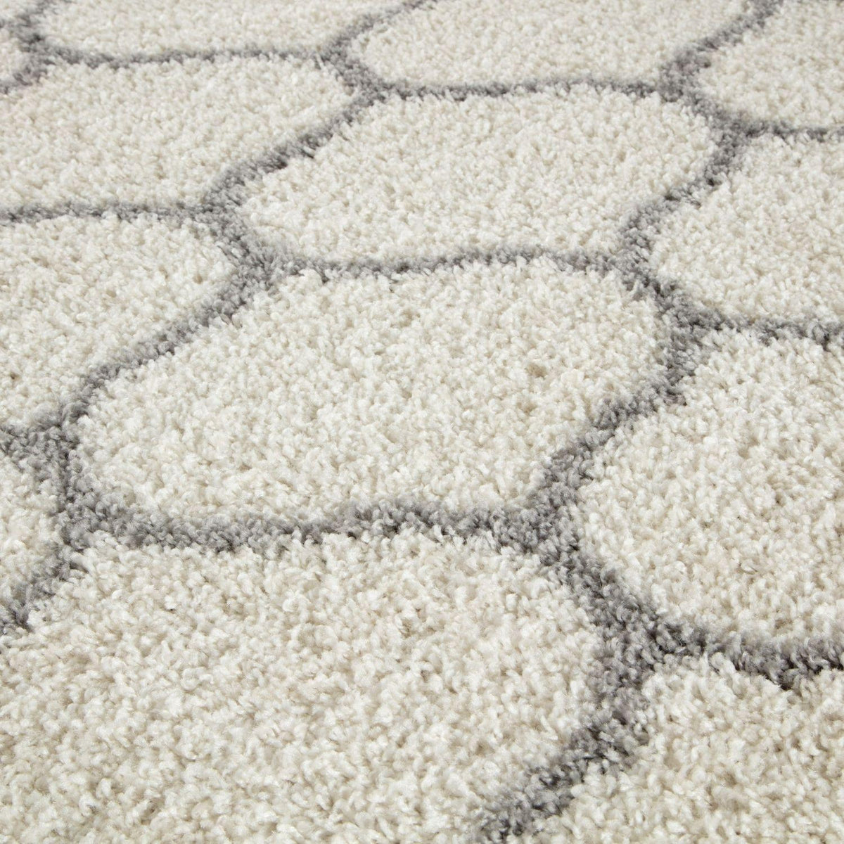 Moroccan Ivory Shaggy Rug | 600