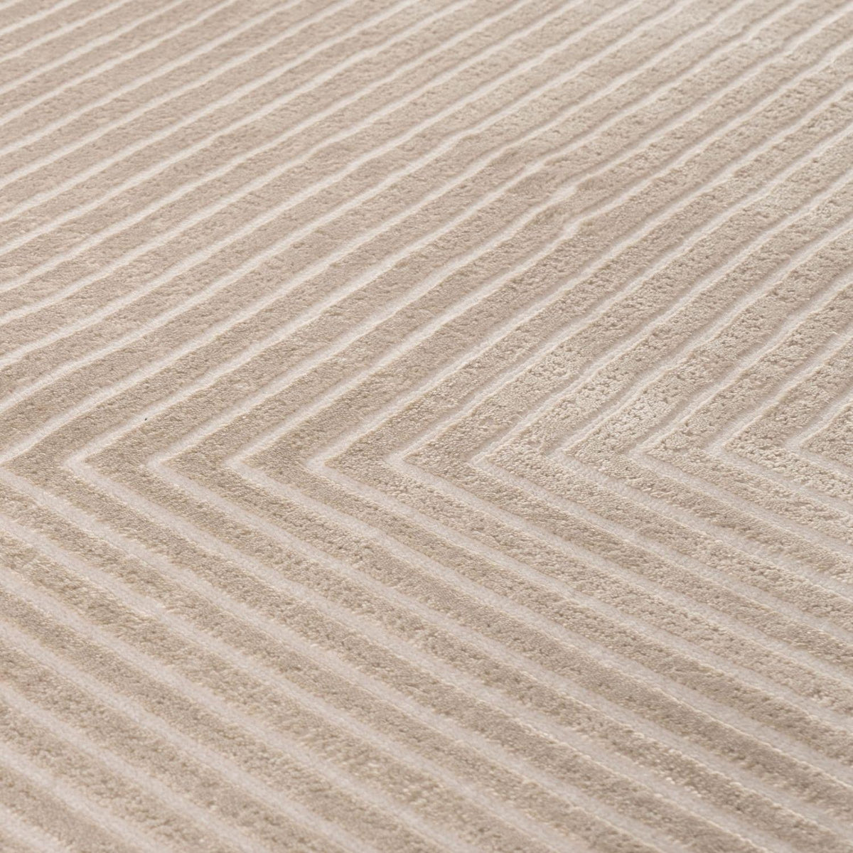 Carmel Beige-Cream Geometric Rug | 6050