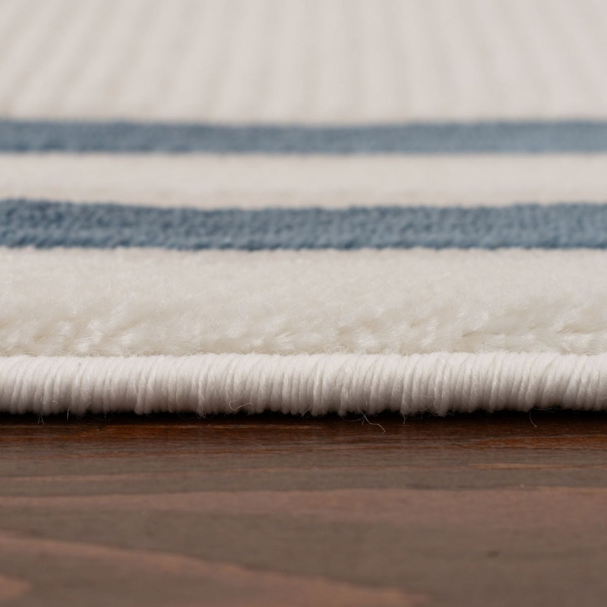 Carmel Cream-Blue Bordered Rug | 6060