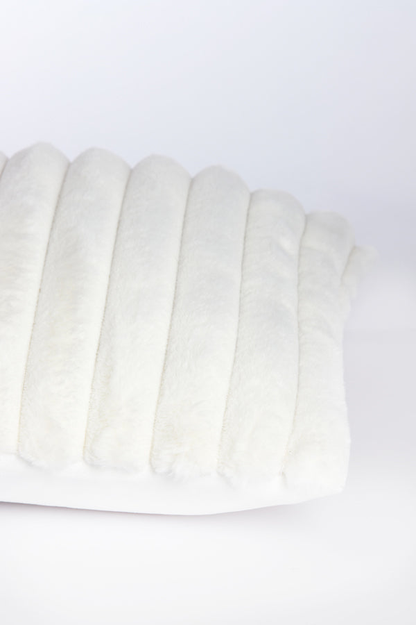 Cushion 45x45 cm VAJEN velvet cream