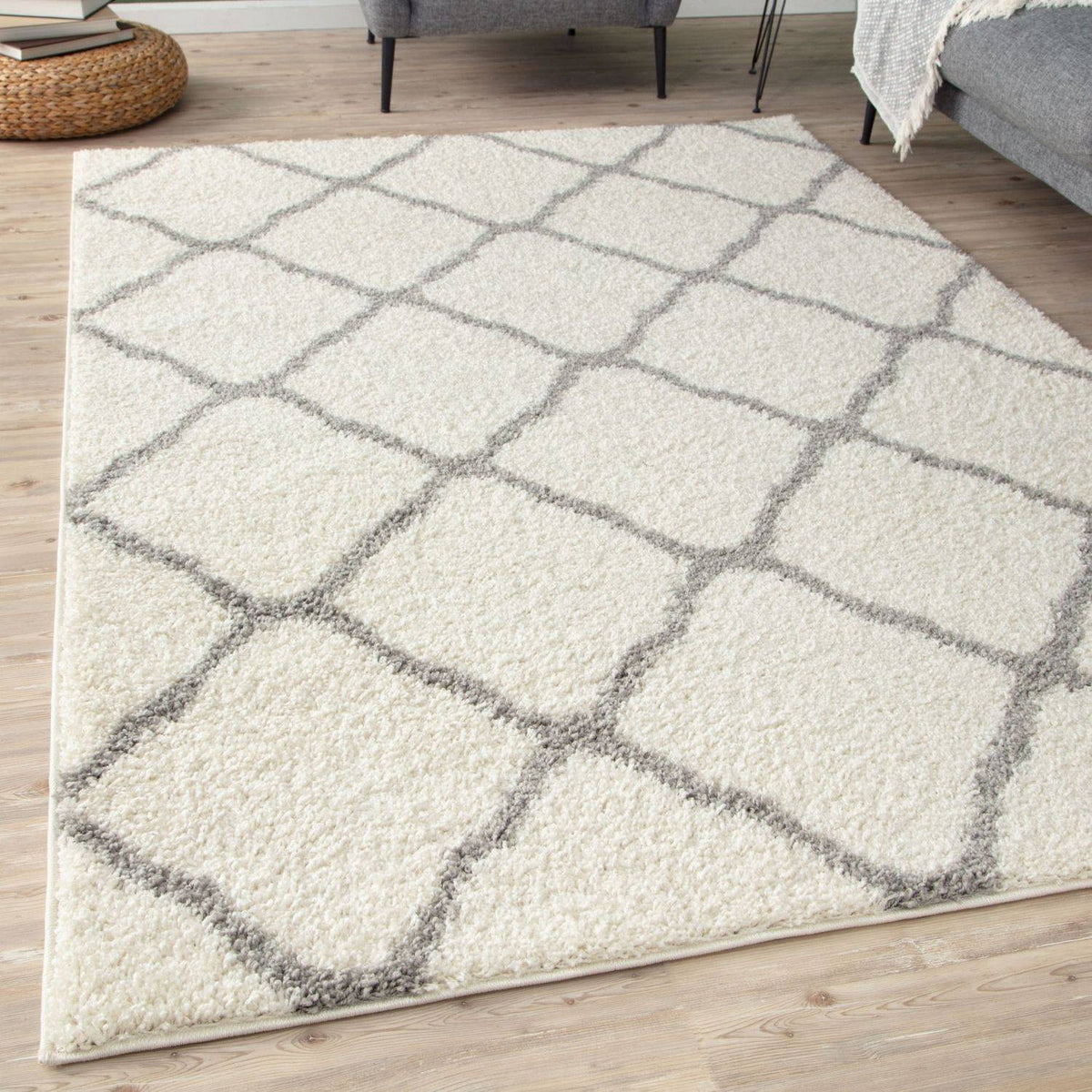 Moroccan Ivory Shaggy Rug | 700