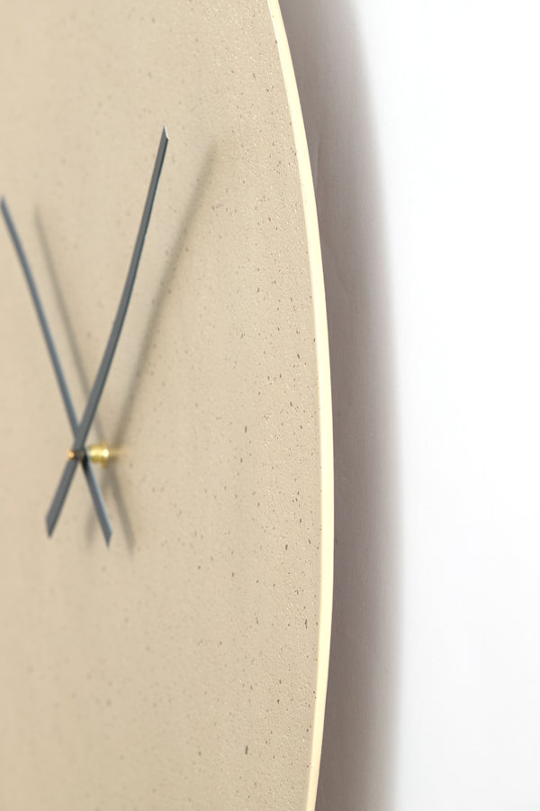 Clock 59 cm LICOLA matt sand+light brown spotted
