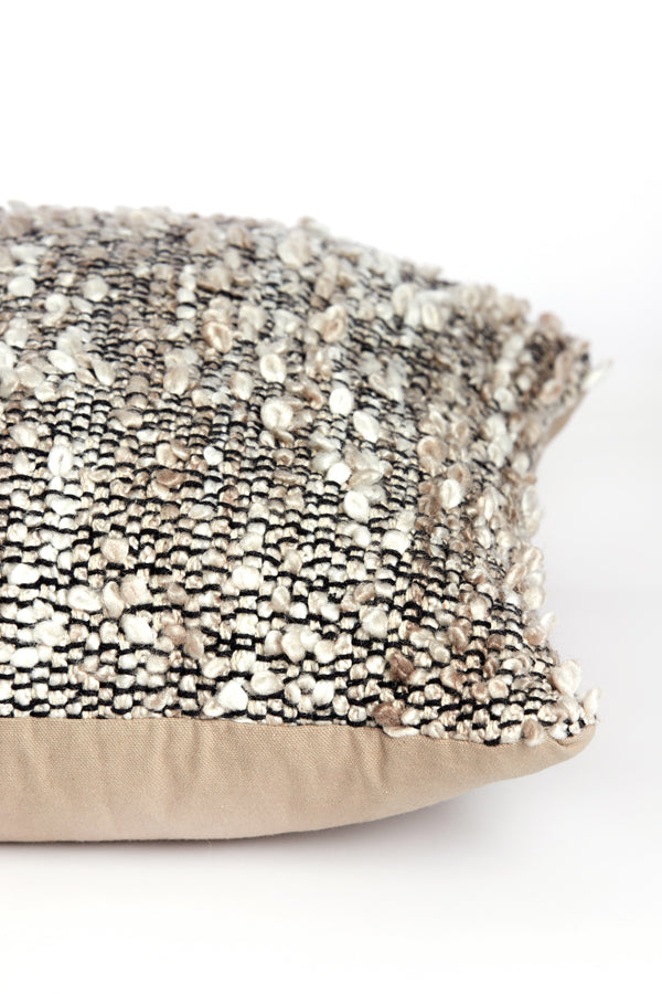 Cushion 45x45 cm MEZOKI bouclé brown