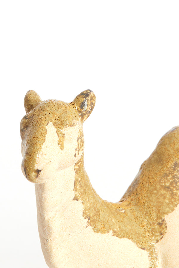 Ornament 26x10x15 cm CAMEL ceramics cream+olive green