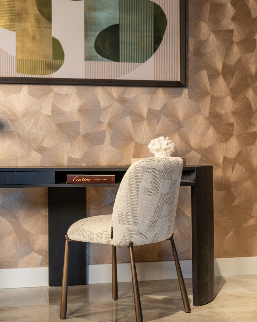 Decorative object Mare white