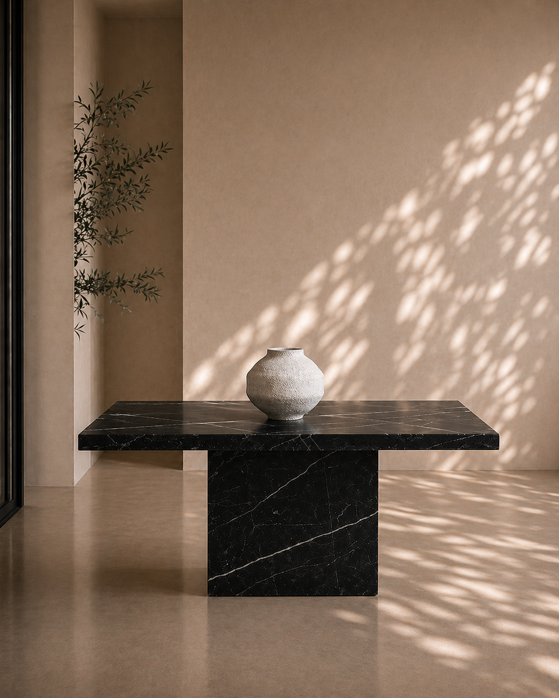 Noche Dining Table