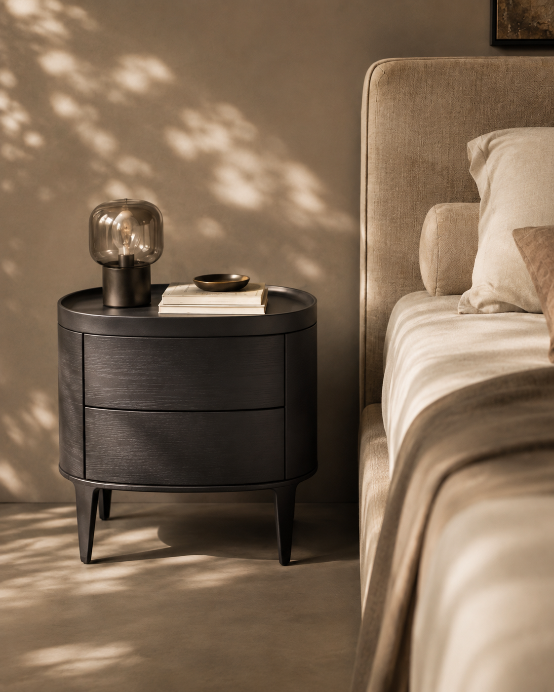 Milan Bedside
