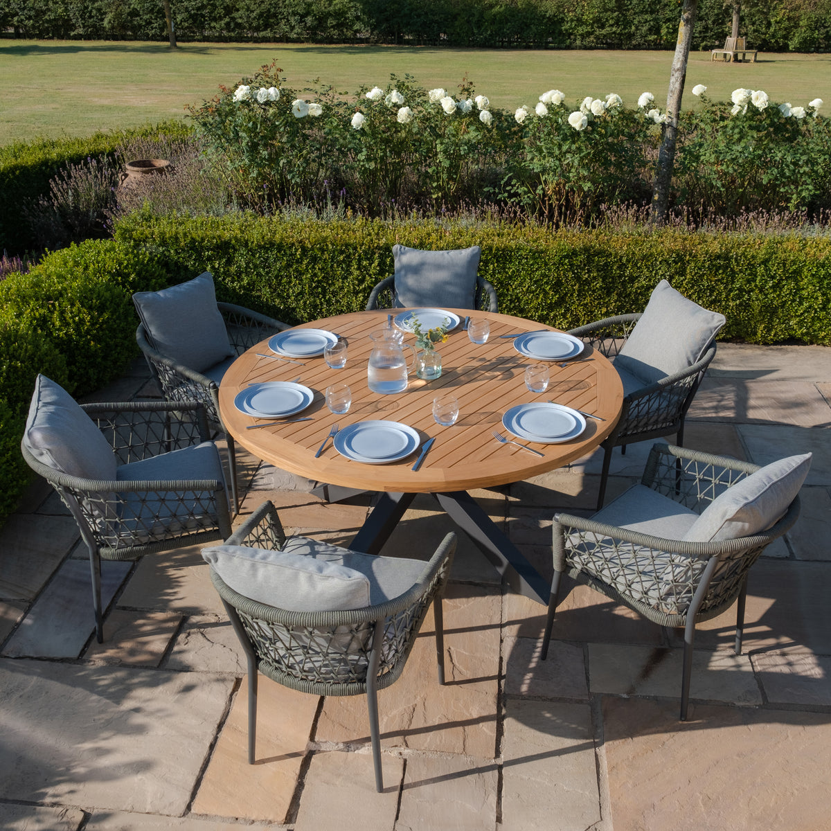 Jakarta Teak Round Dining Table With Monaco Dining Chairs - Ivy Green