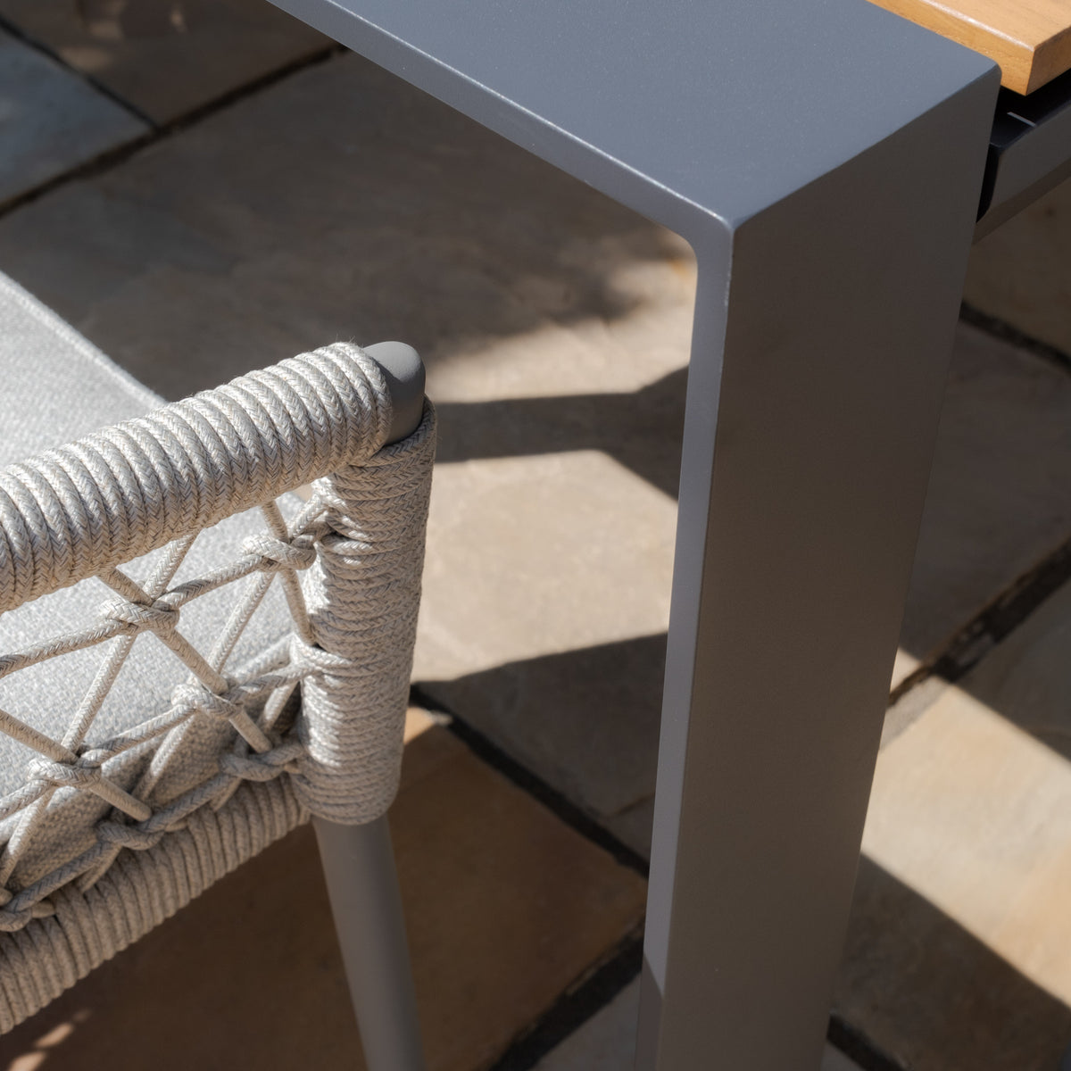 Jakarta Teak Rectangular Extending Dining Table With Monaco Dining Chairs - Cool Linen