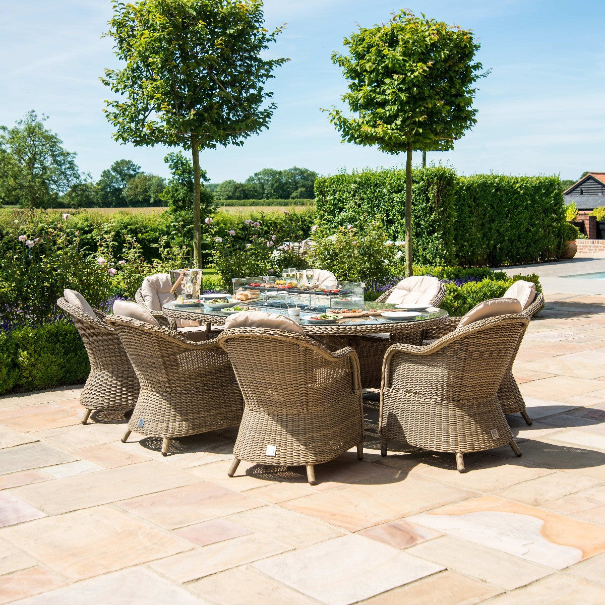 Winchester 8 Seat Oval Fire Pit Dining Set with Heritage Chairs