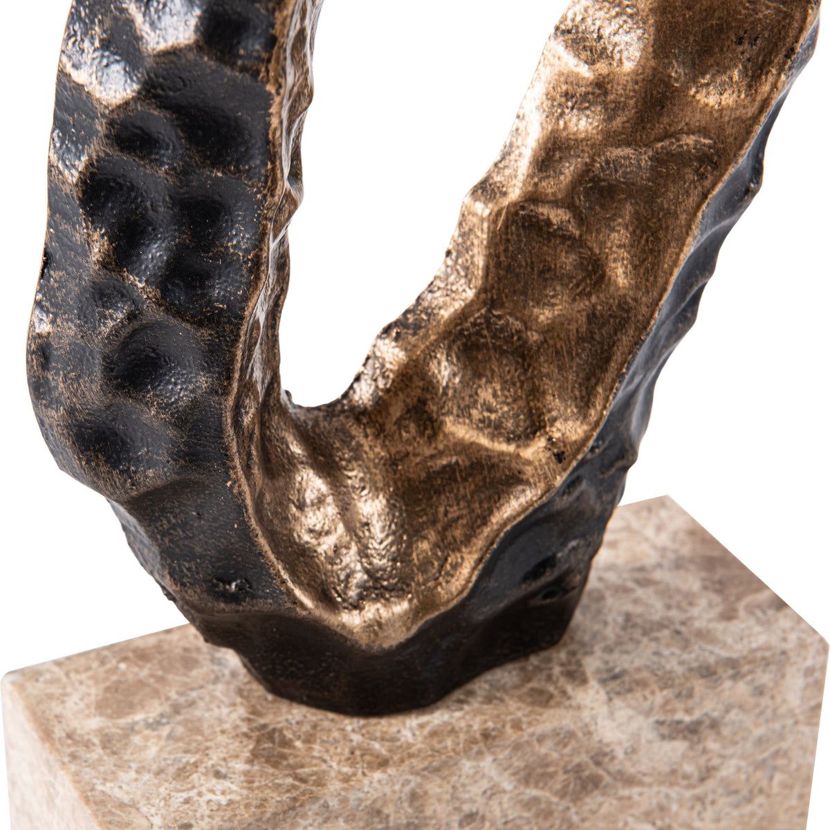 Kestrek Loop Sculpture.