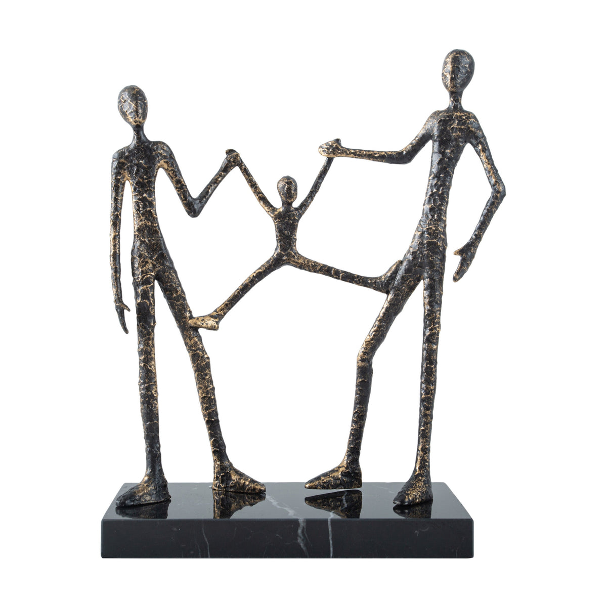 Kinfolk Sculpture.