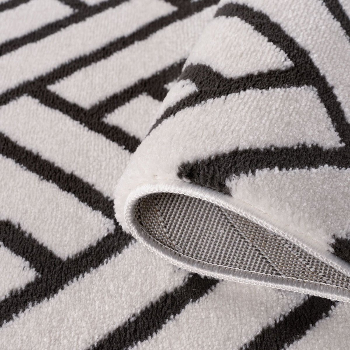 Loft Chevron Dark Grey Rug