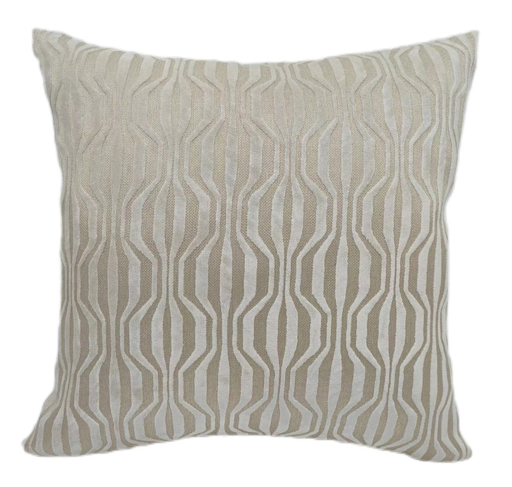 Large Erin Ivory Cushion